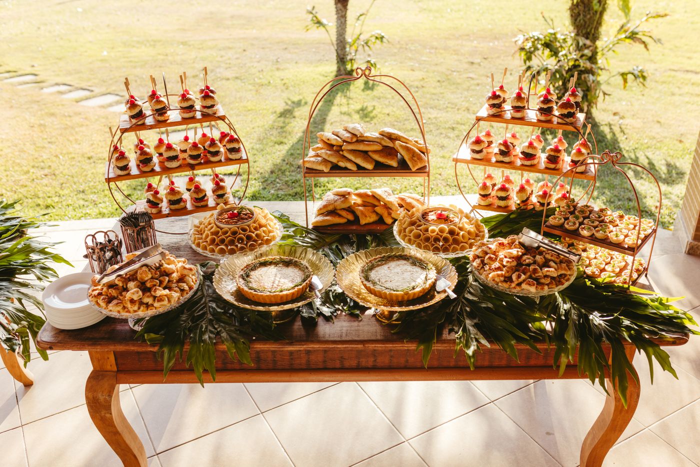 Buffet dressé en extérieur